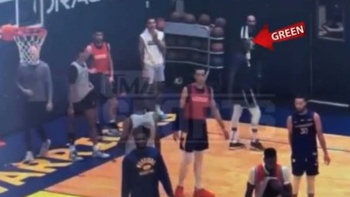 escandalo en la nba: la pina con la que green noqueo a su companero poole escandalo en la nba: la pina con la que green noqueo a su companero poole