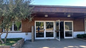 golpeo a su maestro y suspendieron las clases en una escuela de andacollo golpeo a su maestro y suspendieron las clases en una escuela de andacollo