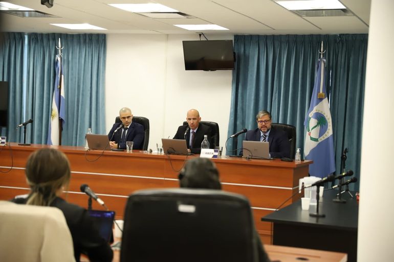 Juicio por la estafa con planes sociales: seguí la transmisión en vivo del veredicto