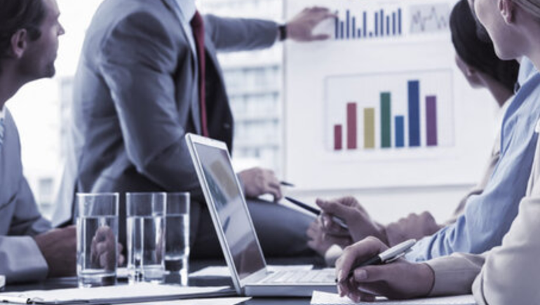Los empresarios esperan que mejore la economía en 2025.