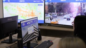 fotomultas: como es el trabajo en el centro de monitoreo neuquino fotomultas: como es el trabajo en el centro de monitoreo neuquino