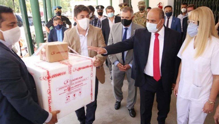 Fueron 5.400 dosis de Sputnik V las que arribaron a Tucumán | Foto: Gobierno de Tucumán