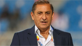 ramon diaz: su guino a boca y su llamativa confesion acerca de riquelme ramon diaz: su guino a boca y su llamativa confesion acerca de riquelme