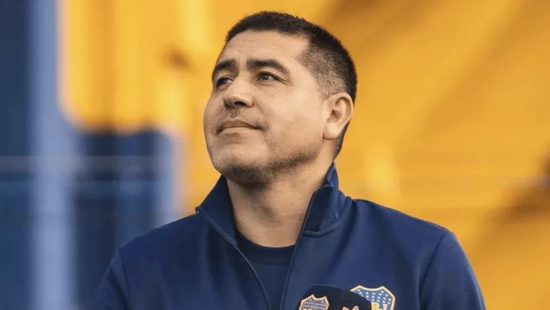 Bomba: Riquelme llamó a una figura de San Lorenzo para convencerlo de sumarse a Boca