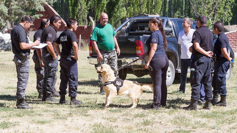 Dos perros cipoleños viajarán a Las Ovejas para buscar al femicida Lorenzo Muñoz