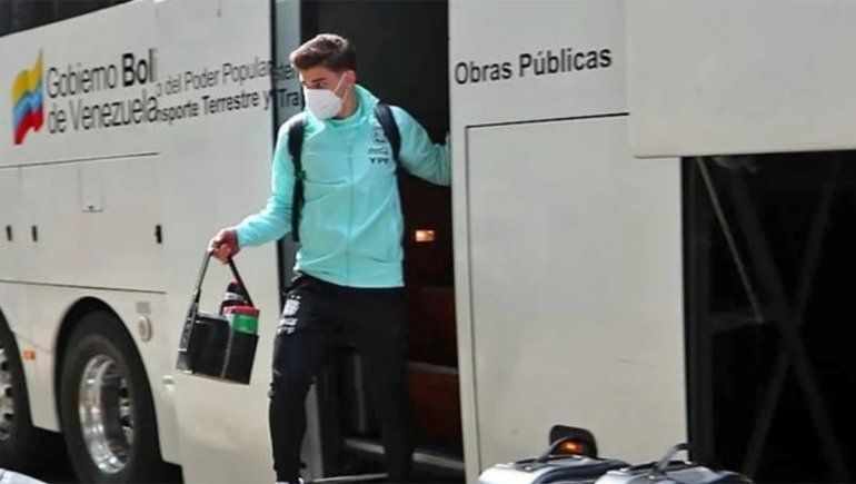 Con dos jugadores, la Selección de Scaloni llegó a Venezuela