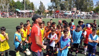 River vino hace poco a probar jugadores. River vino hace poco a probar jugadores.