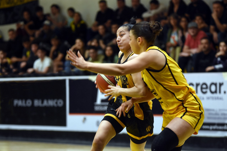 El Viejo Ramírez vibró con el debut de Las Decanas en la Liga Nacional