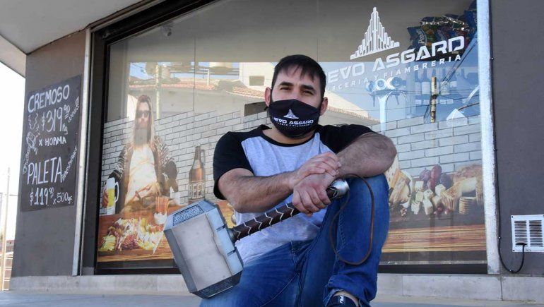 Nuevo Asgard, el primer local neuquino inspirado en el comic de Marvel