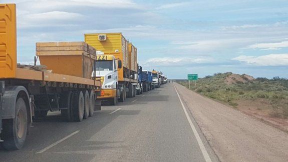 Sigue el corte en la Ruta 17 en yacimientos de Pampa Energía