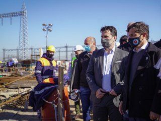 martinez recorrio las obras de la central termica ensenada de barragan