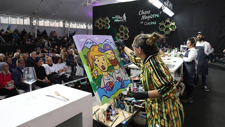 Pabla Arias, la artista urbana que retrató a los chefs patagónicos en tiempo récord