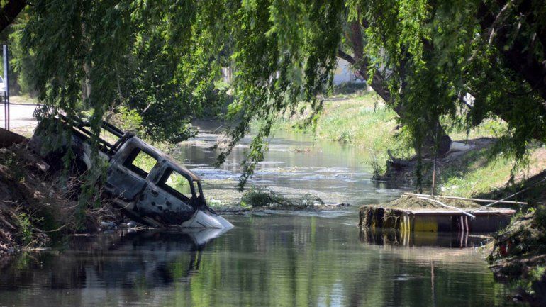 La provincia prometió invertir seis millones de dólares para sanear el arroyo Durán