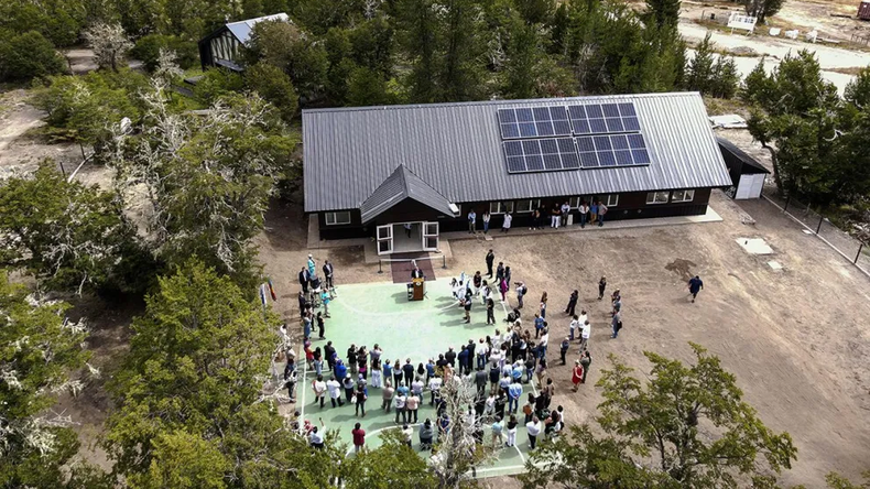 Inauguraron la nueva Escuela Primaria 48 de Lago Hermoso