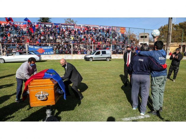 El cajón con la bandera charrúa