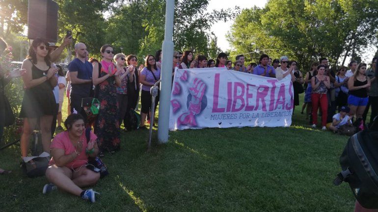 En un emotivo acto, inauguraron el Parque Ivana y Maika Rosales en Plottier
