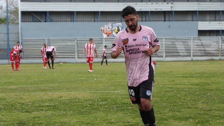 Fondacaro llega desde Tiro Federal de Rosario.