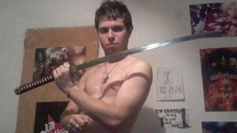 Horror: degolló a su mamá y a su abuela porque Dios lo mandó