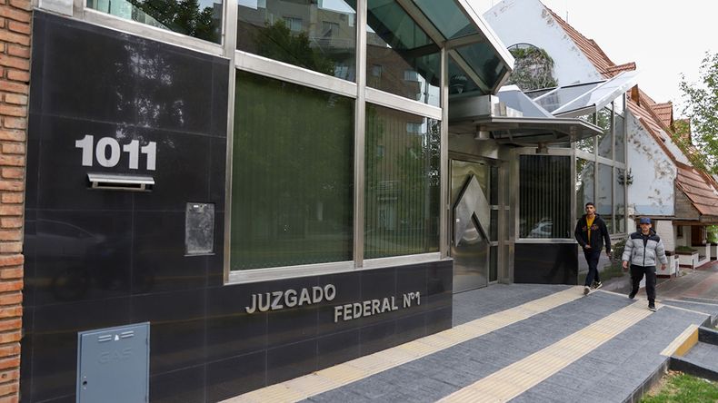 La cantidad de fichas de afiliaciones requeridas cambia todos los años según la Cámara Nacional Electoral. | LM Neuquen La cantidad de fichas de afiliaciones requeridas cambia todos los años según la Cámara Nacional Electoral.