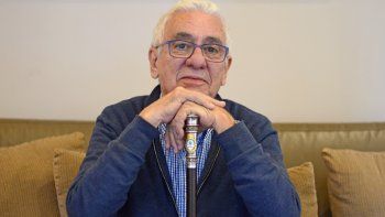 anecdota: el baston de alfonsin lo facture a $1 anecdota: el baston de alfonsin lo facture a $1