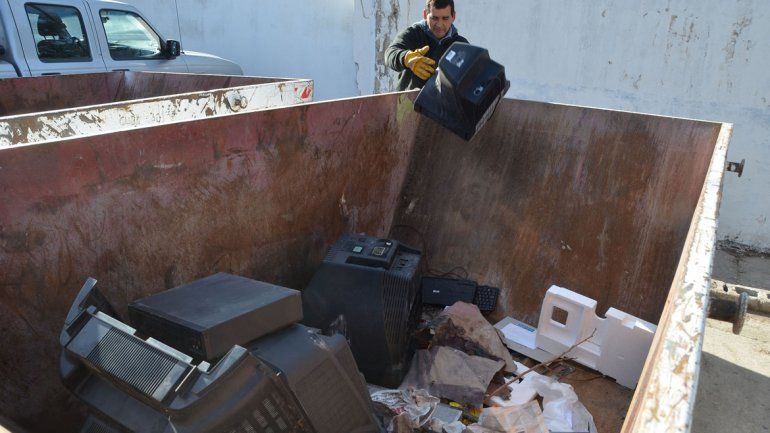 Todos los artefactos que no sirven pueden ser depositados en el centro de transferencia.