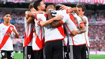 cual es el record que tiene river con el arbitro venezolano que lo dirigira contra mineiro