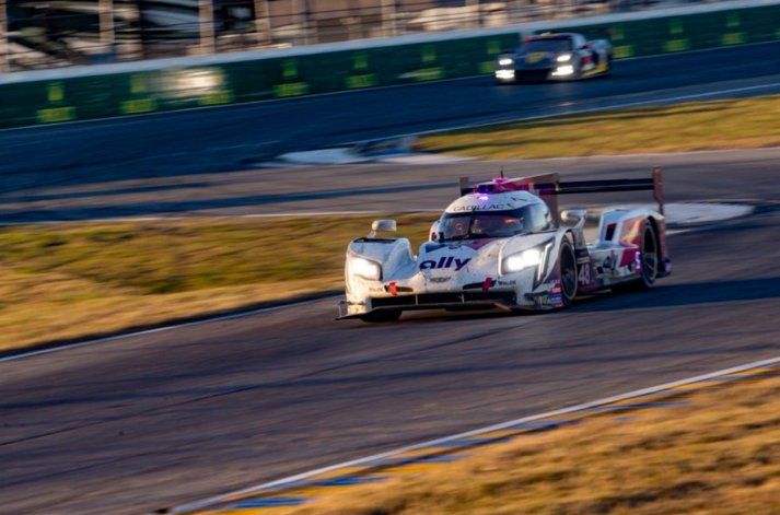 El Cadillac DPi N°48 de José María López