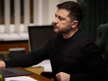 Volodimir Zelenski destacó el papel de la población civil y de las fuerzas armadas de Ucrania en la guerra con Rusia. Volodimir Zelenski destacó el papel de la población civil y de las fuerzas armadas de Ucrania en la guerra con Rusia.