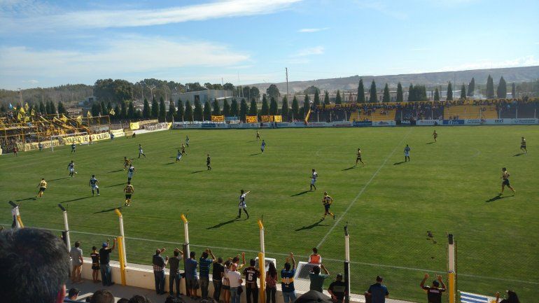 Cipo juega en Madryn para consolidarse en la zona de clasificación.