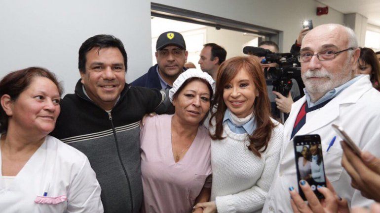 Para Cristina Fernández, no terminar obras  es de cavernícolas