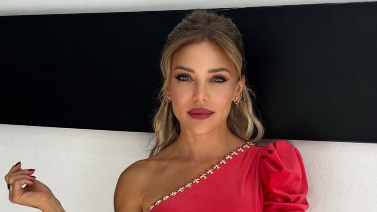 Evangelina Anderson rompió el silencio y habló sobre los dos futbolistas con quien la vinculan
