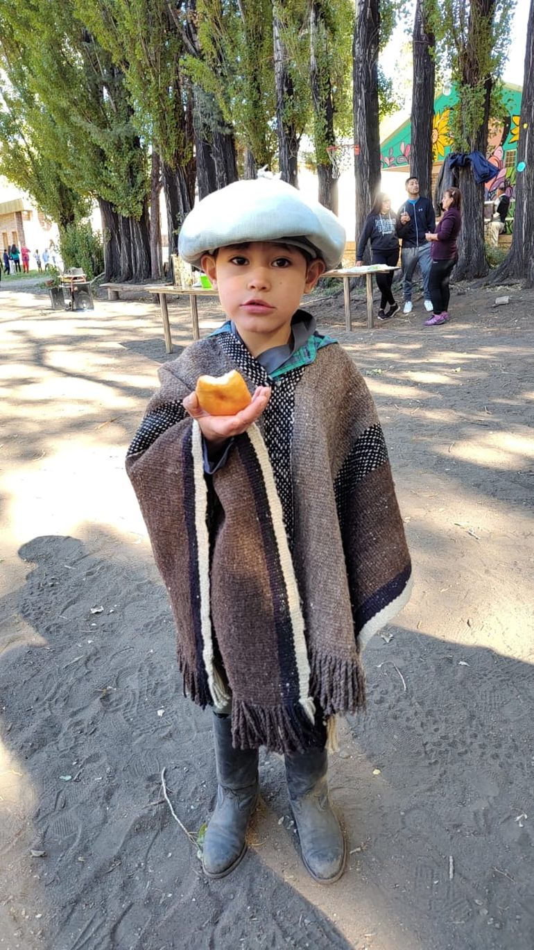 Un alumno e la Escuela rural 262 de Guañacos que quiere conocer el mar. Un alumno e la Escuela rural 262 de Guañacos que quiere conocer el mar.