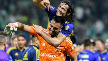 El festejo de Cavani y Romero tras el triundo de Boca. Foto Télam. El festejo de Cavani y Romero tras el triundo de Boca. Foto Télam.