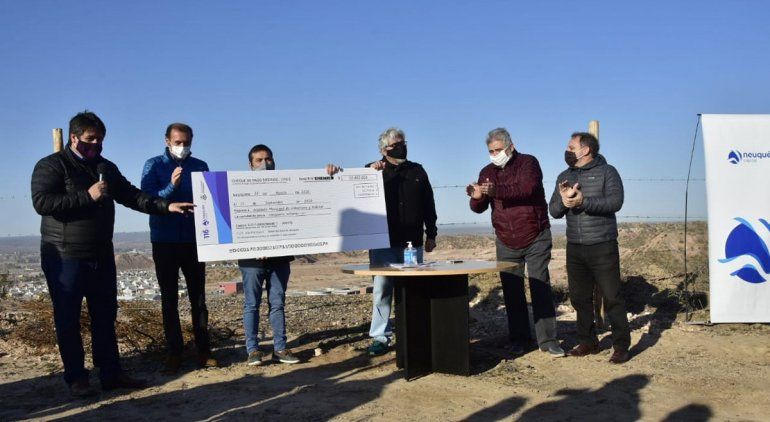 Gaido otorgó 50 millones de pesos para el desarrollo de 800 lotes en la Meseta