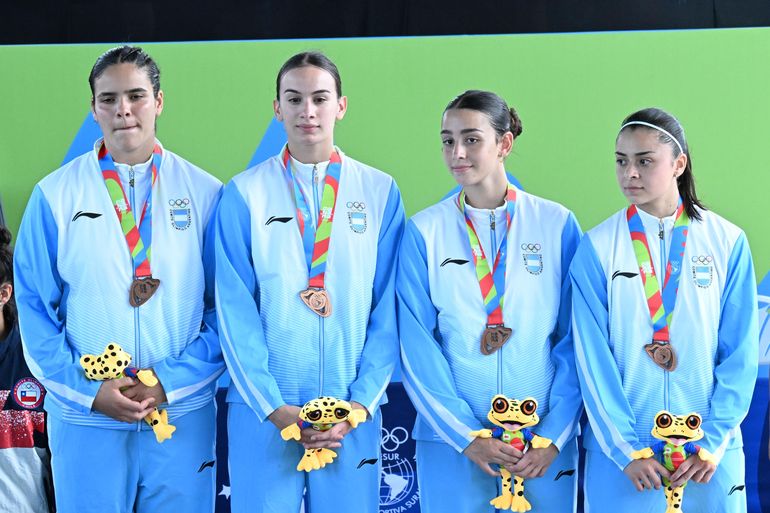 Amparo Arévalo vuelve a Neuquén con la medalla de bronce. Foto: Sergio Dovio.
