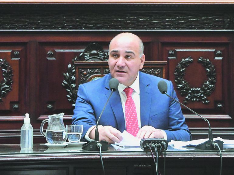 Juan Manzur calificó a su reemplazante para candidato en Tucumán como "un hombre de bien". Juan Manzur calificó a su reemplazante para candidato en Tucumán como "un hombre de bien".