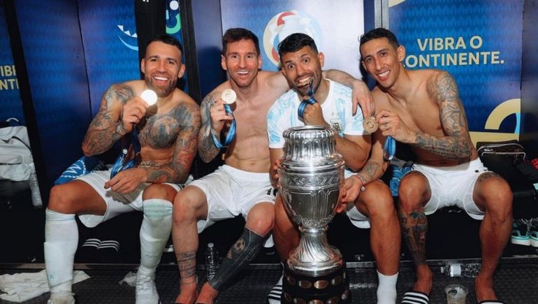 Champions League: la desopilante reacción de Agüero al enterarse que Otamendi marcará a Messi
