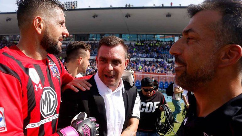 Orion hizo jueguitos y le rompieron la nariz de una patada