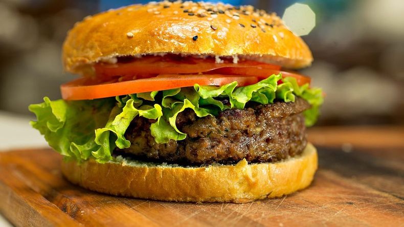 Semana de la Hamburguesa: descuentos y 2x1 para tentarse en 21 locales de Neuquén | LM Neuquen Semana de la Hamburguesa: descuentos y 2x1 para tentarse en 21 locales de Neuquén