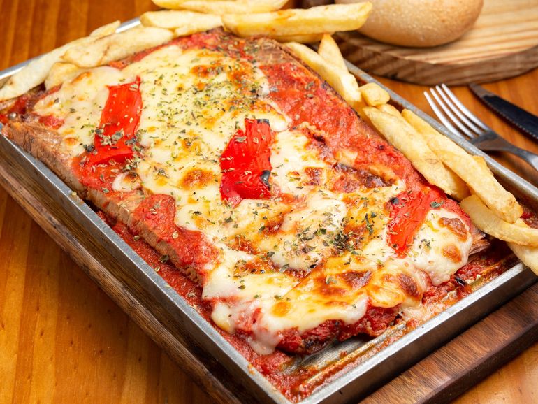 Matambre a la pizza: la receta que perdura en la mesa argentina