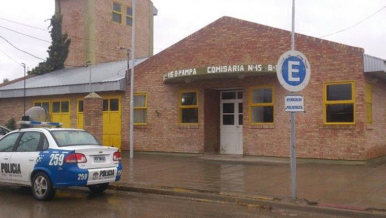 Le dieron un culatazo en la cabeza para robarle la bicicleta