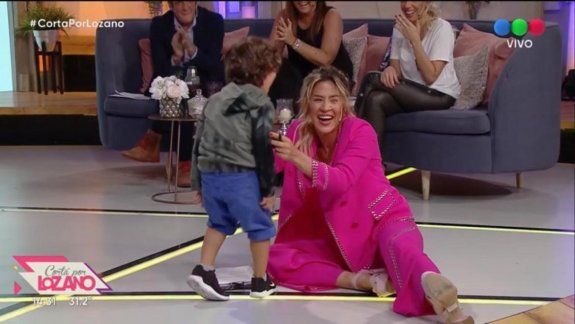 jimena baron y su hijo momo protagonizaron un blooper 