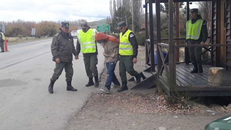 Junín de los Andes: lo expulsaron por entrar al país de manera ilegal