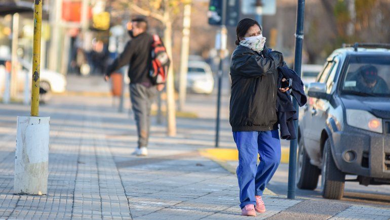 En un día con 58 casos en la Provincia, El Huecú registró su primer positivo