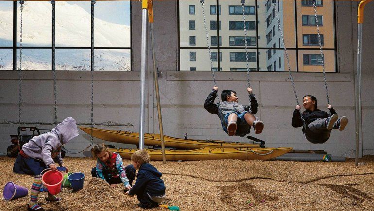 Todos los habitantes de un pueblo de Alaska viven en un edificio
