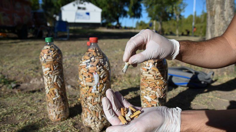 A la playa sin fumar: ¿es posible instalar la medida de Mar del Plata en Neuquén? | LM Neuquen A la playa sin fumar: ¿es posible instalar la medida de Mar del Plata en Neuquén?