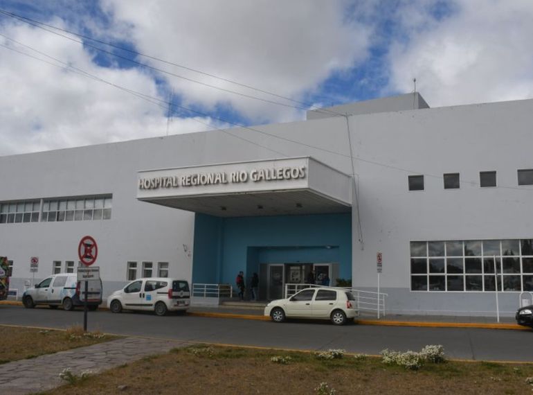 Los afectados por la intoxicación fueron atendidos en el Hospital Regional Río Gallegos. Los afectados por la intoxicación fueron atendidos en el Hospital Regional Río Gallegos.