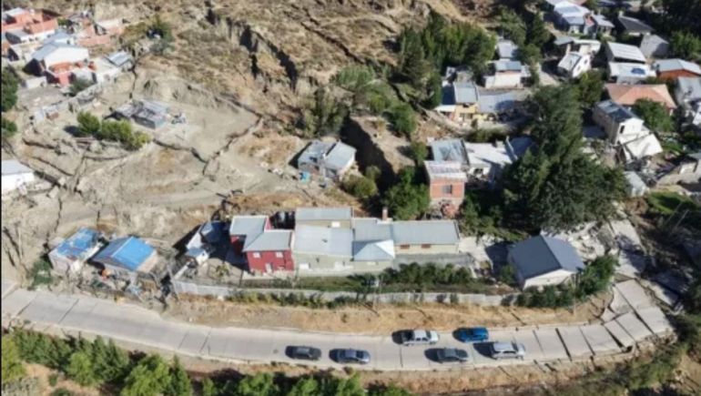 Los desplazamientos de una ladera del cerro Hermitte