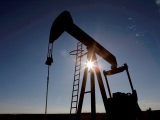 El tránsito de petroleros por el Estrecho de Ormuz comenzó a desacelerarse en medio del recrudecimiento del conflicto. REUTERS/Angus Mordant/File Photo/File Photo
