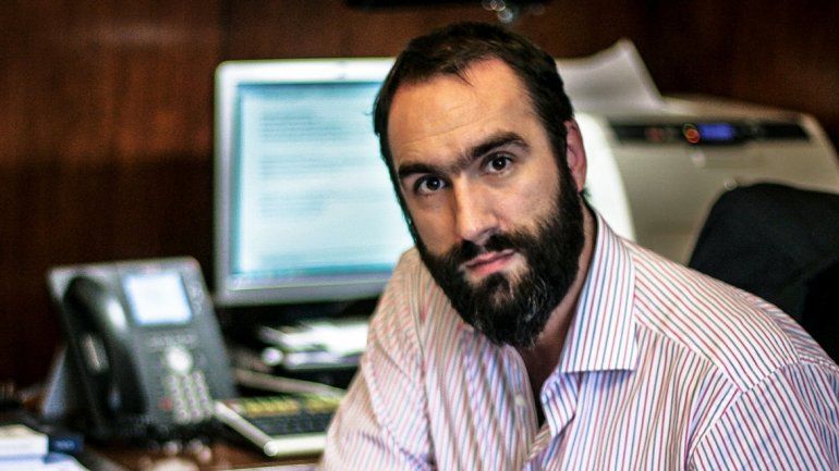 El gobierno removió al director K del Banco Central